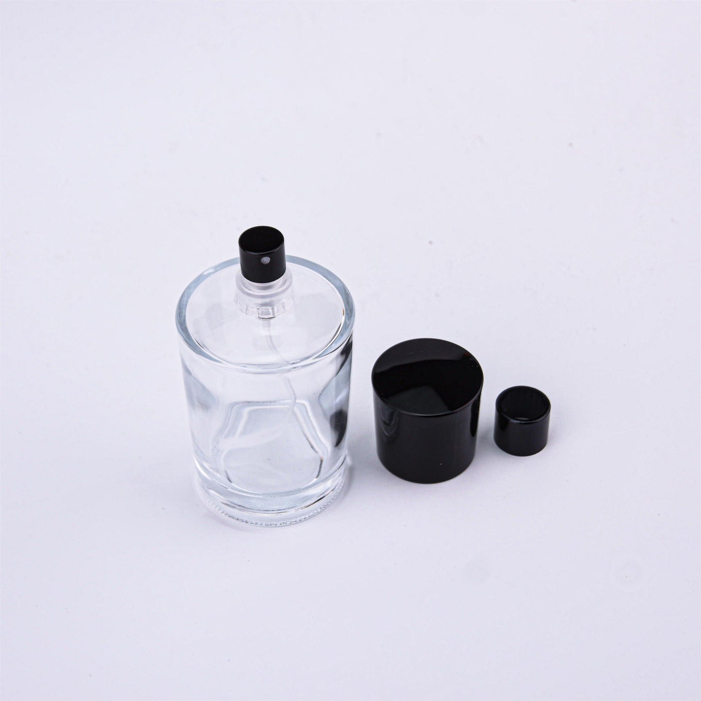 Elegant 75ml Glass Perfume Bottle with Sleek Black Cap High-White Crysrtal Clear Material